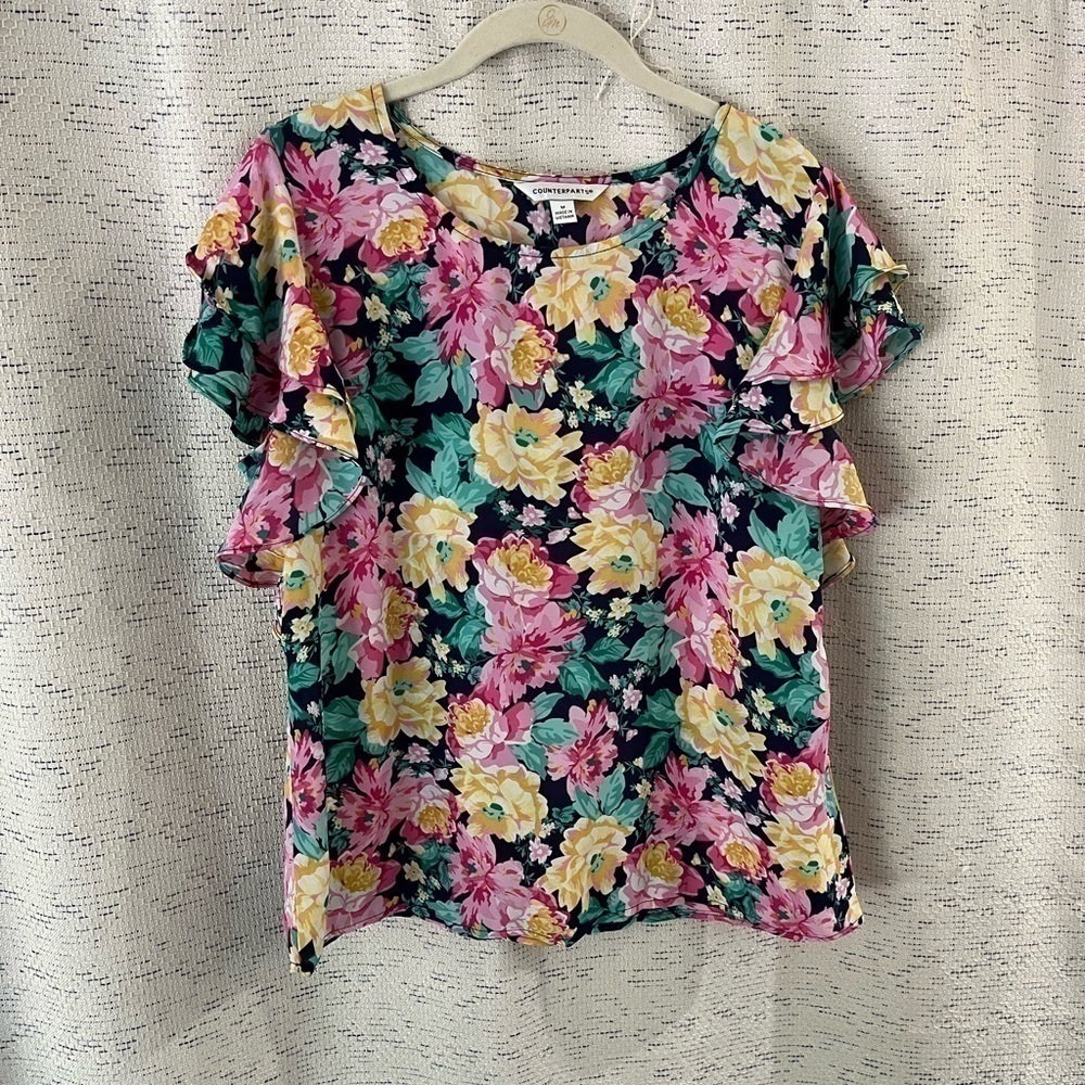 Counterparts floral ruffle sleeve blouse - Picture 2 of 8